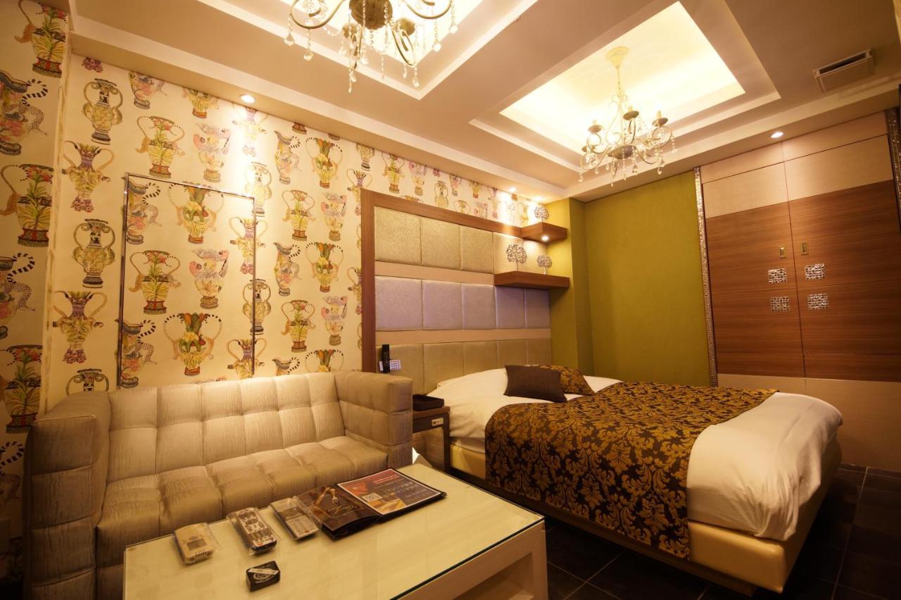 Hotel Lei (Adults Only) Фунабасі Екстер'єр фото