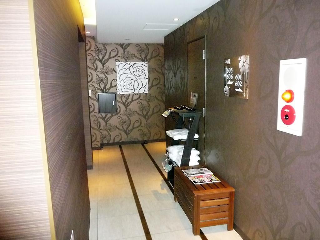 Hotel Lei (Adults Only) Фунабасі Екстер'єр фото